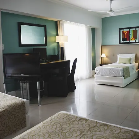 Ker Urquiza Hotel-3